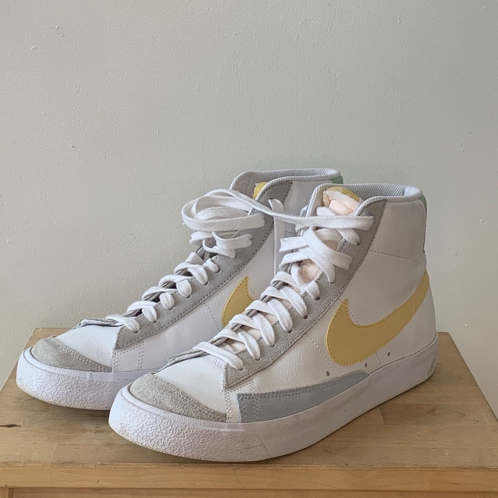 Nike SB Blazer Mid ‘77 Vintage White Lemon Wash